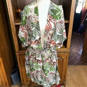 Tropical Leaf Print Kimono Wrap Size L-XL NWOT
